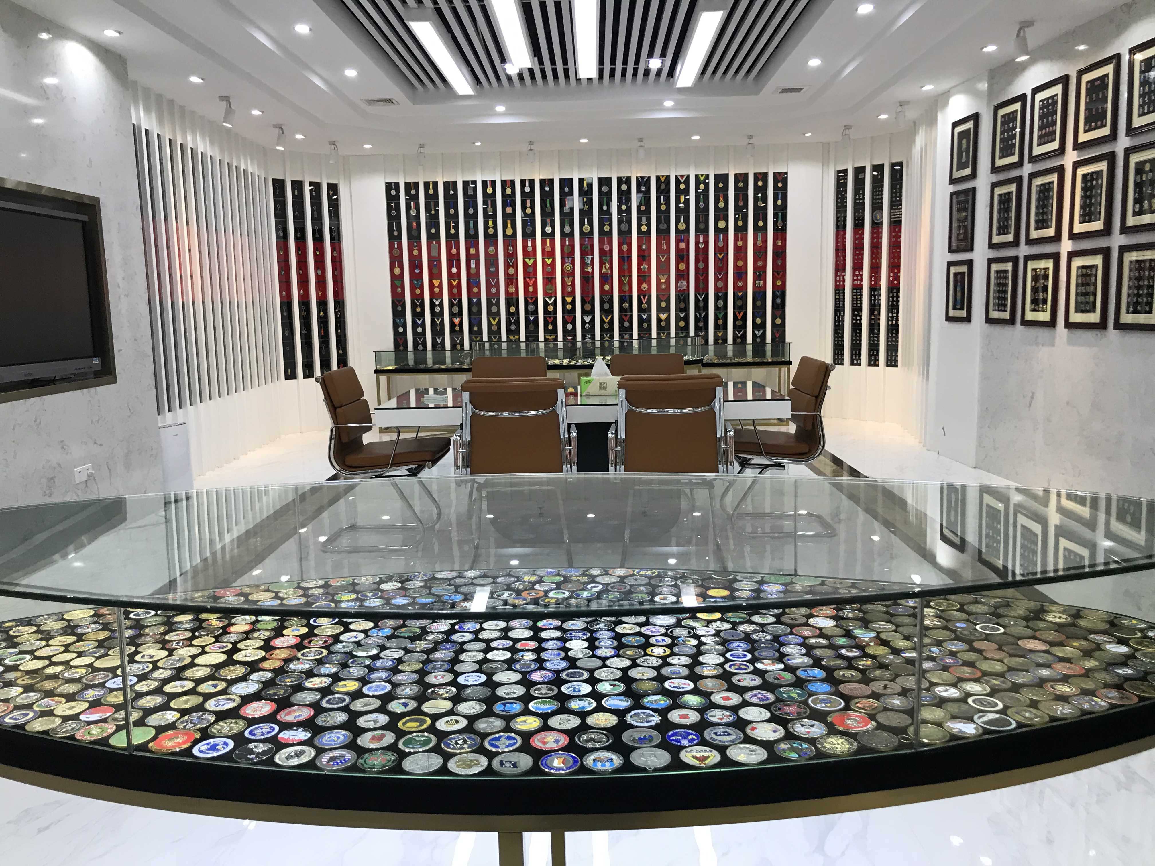 Happy gift showroom - Dongguan happy gift showroom displaying premium corporate gifts, promotional items and customized merchandise for business gifting solutions.
